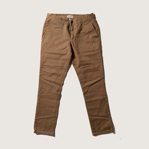 Taylor Stitch Slim Chino in British Khaki